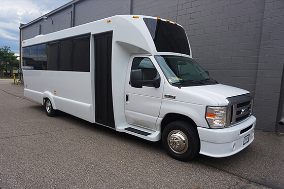 Party bus rentals for larger groups